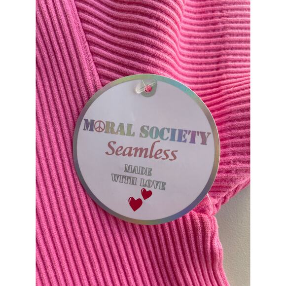 MORAL SOCIETY, PINK, SIZE M/L PINK S/S TOP, NWT - Picture 3 of 5